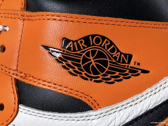 Air Jordan 1 Backboard Shattered Away 555088-113 0816